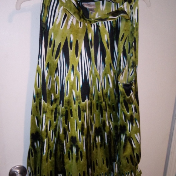 Womans sleevless shirt light and airy - Picture 2 of 8